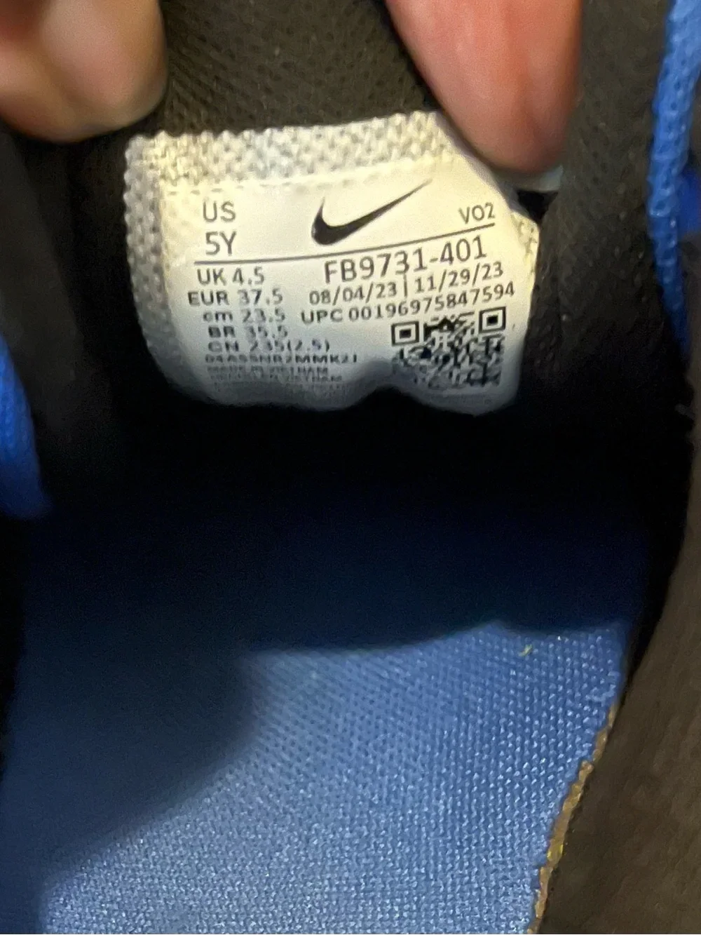 Nike TAC Baseball Cleats with White Logo Size 5 Youth Cleats